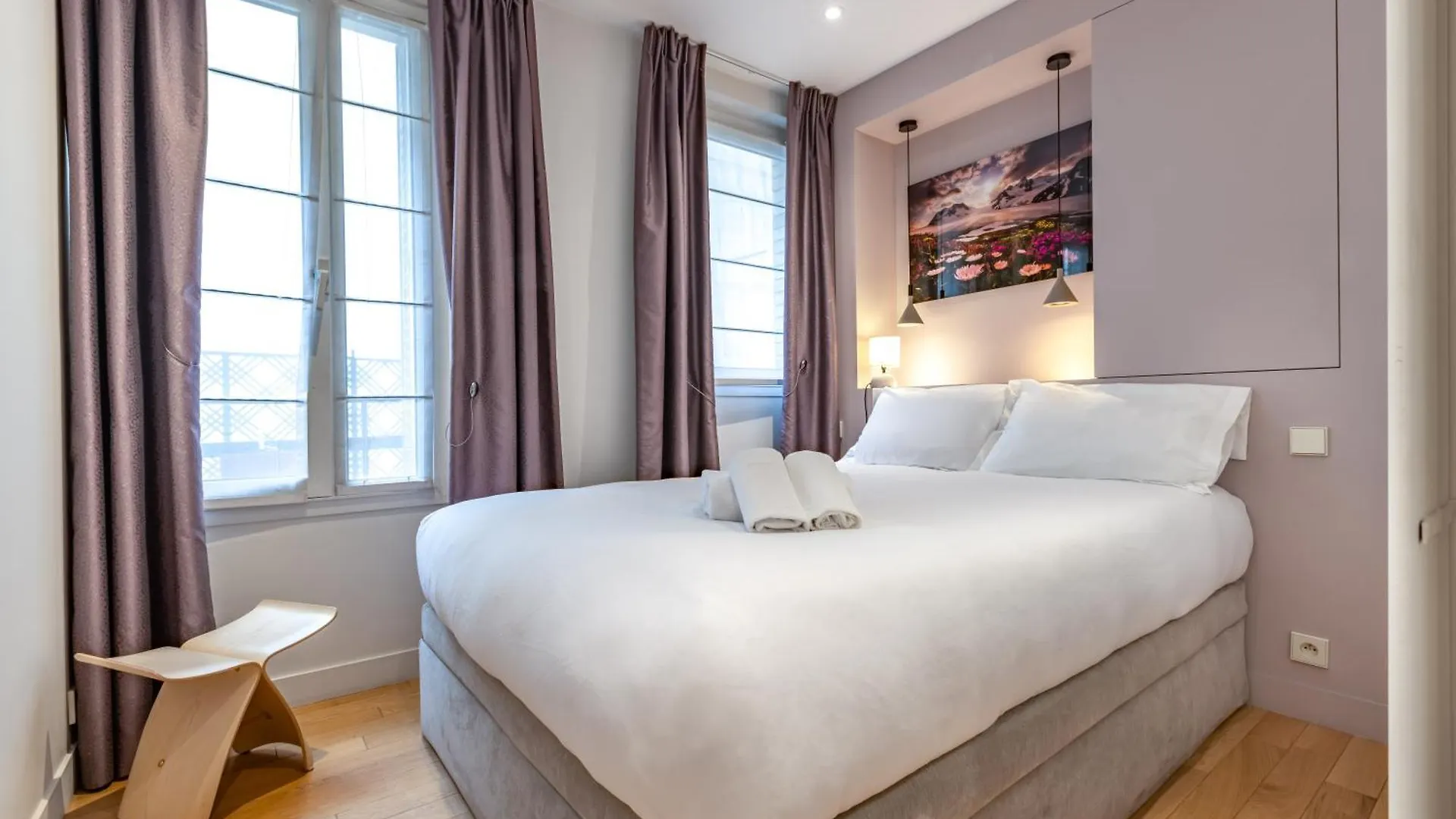 Appartement Cosy Au Coeur Du Triangle D Or Avec Climatisation パリ