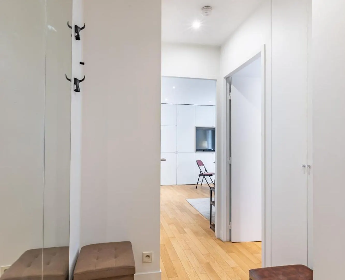 Appartement Cosy Au Coeur Du Triangle D Or Avec Climatisation パリ 0*,